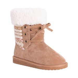 Muk luks boots